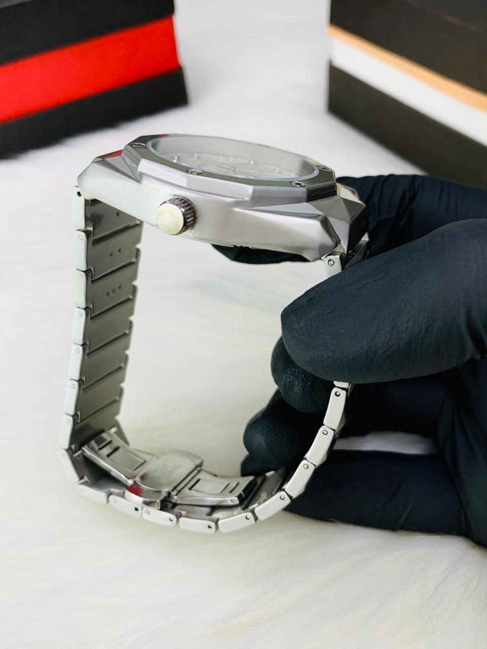 Hublot Classic Silver Quartz Watch with Diamond Markers